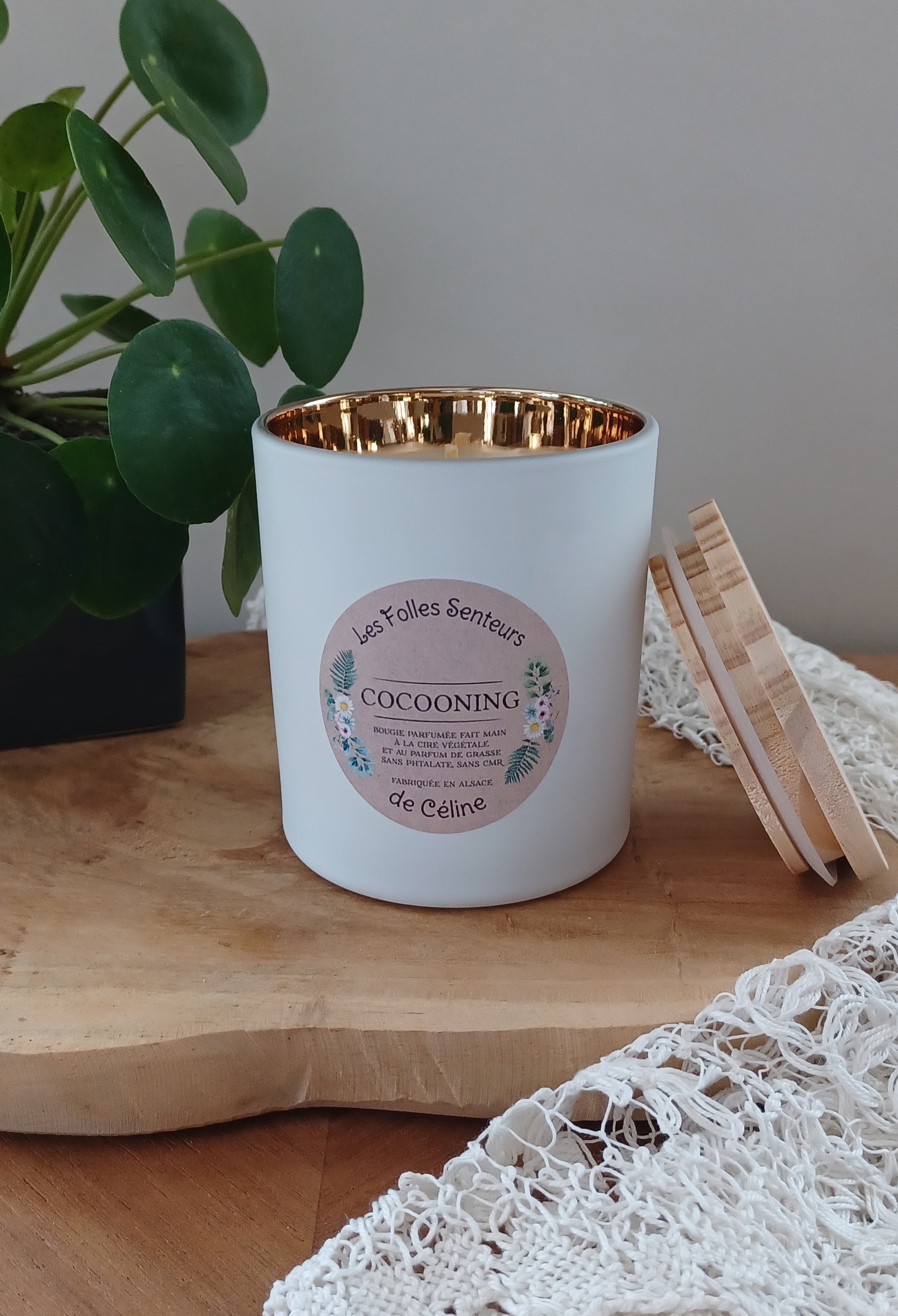 Bougie Cocooning à la cire de colza et aux notes de fleur de coton et de jasmin