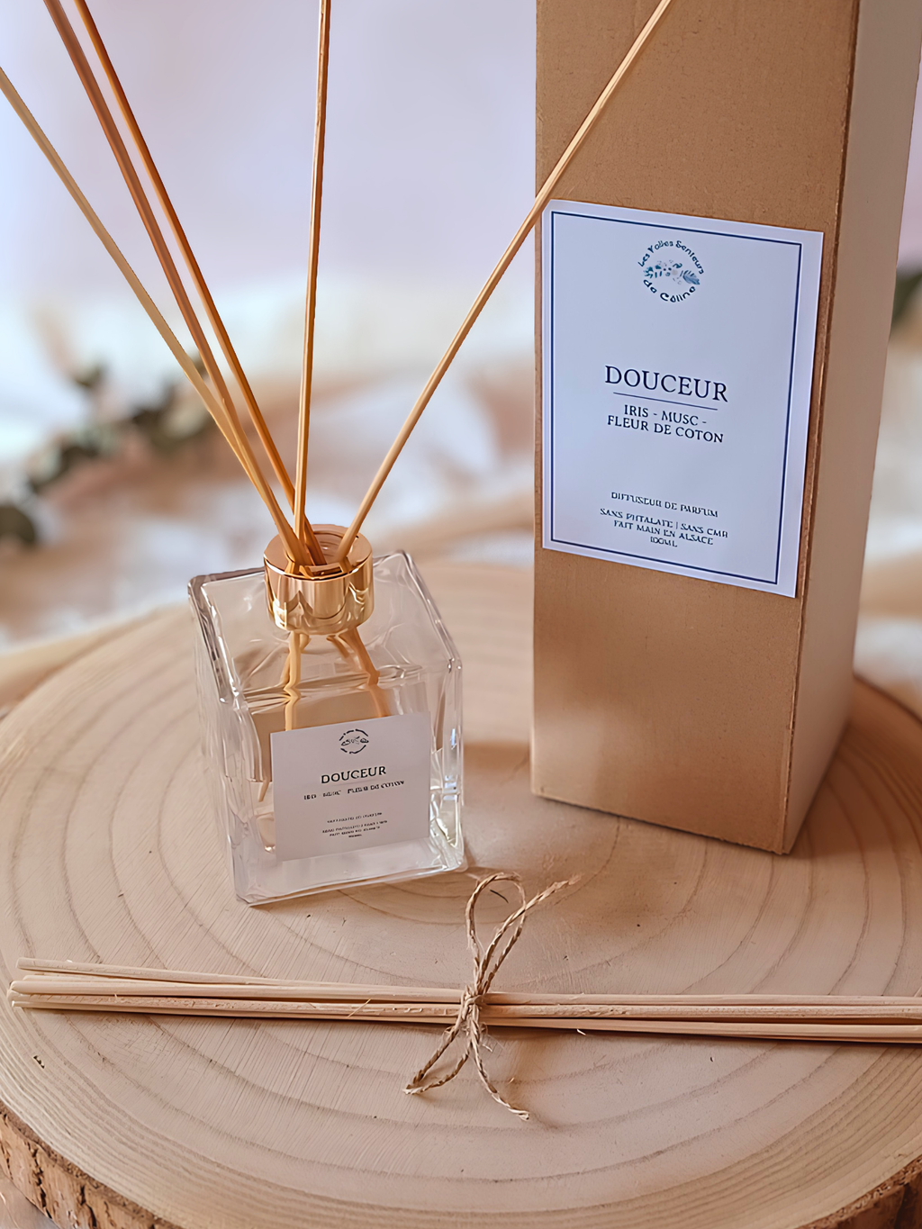 Diffuseur de parfum Douceur aux notes d'iris, musc, fleur de coton