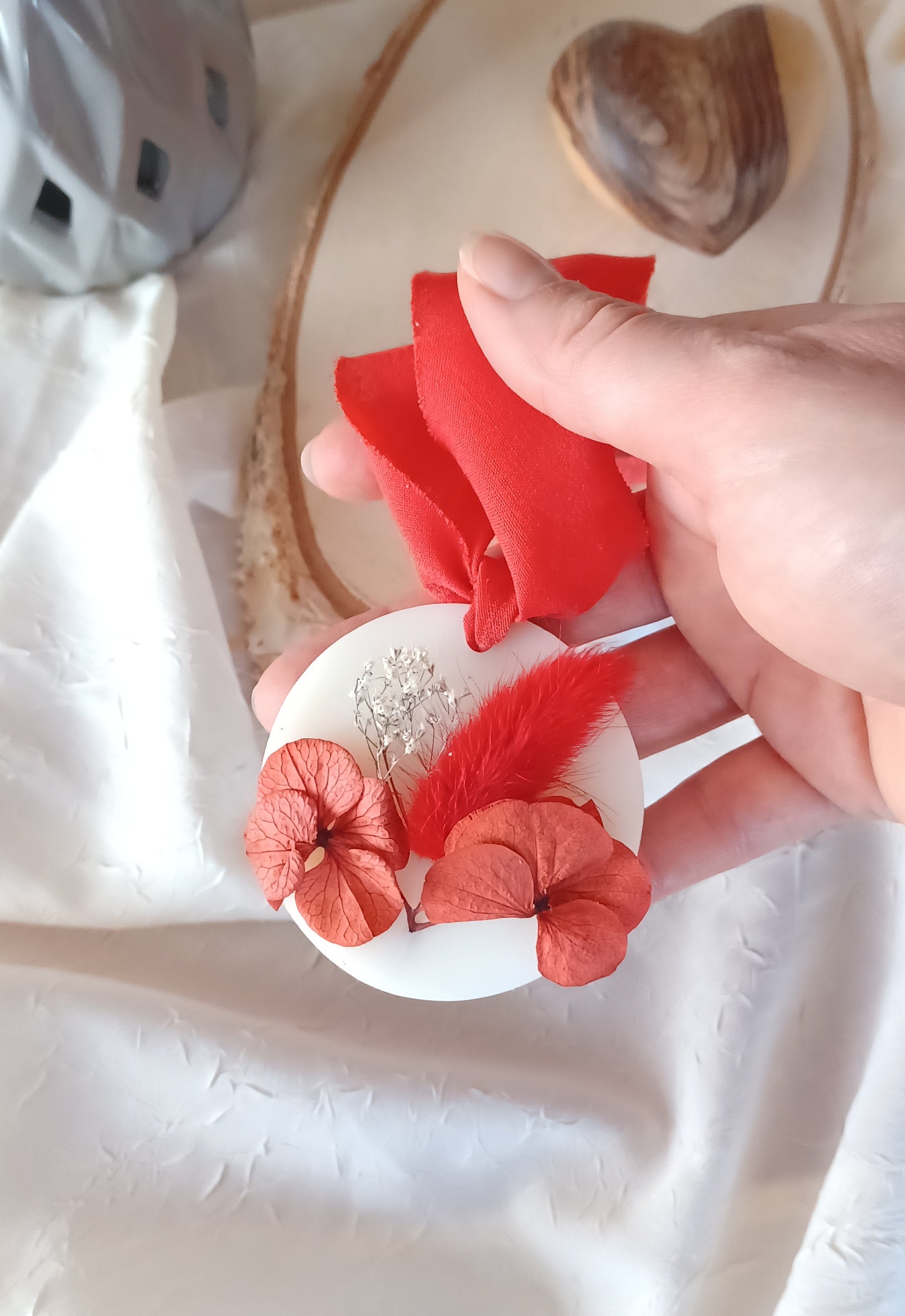 Suspension Essence d'Amour