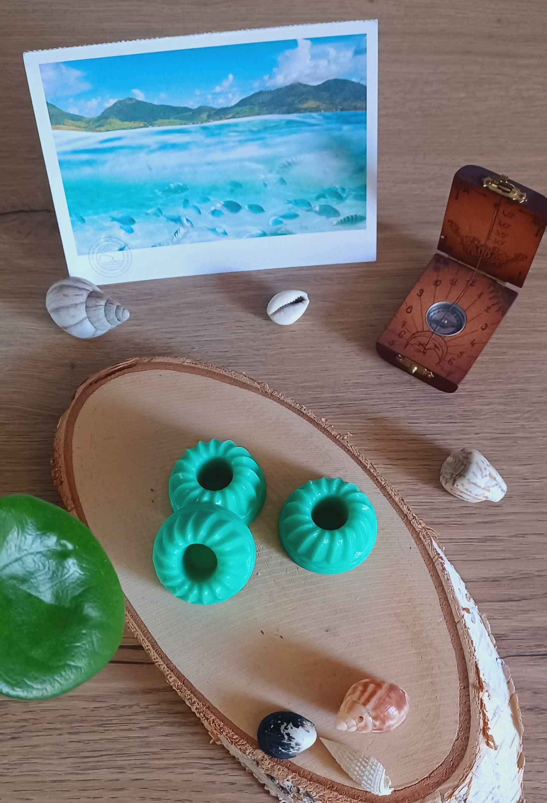 Fondant Un P'tit Mojito à la cire de coco et aux notes de citron vert, rhum et menthe