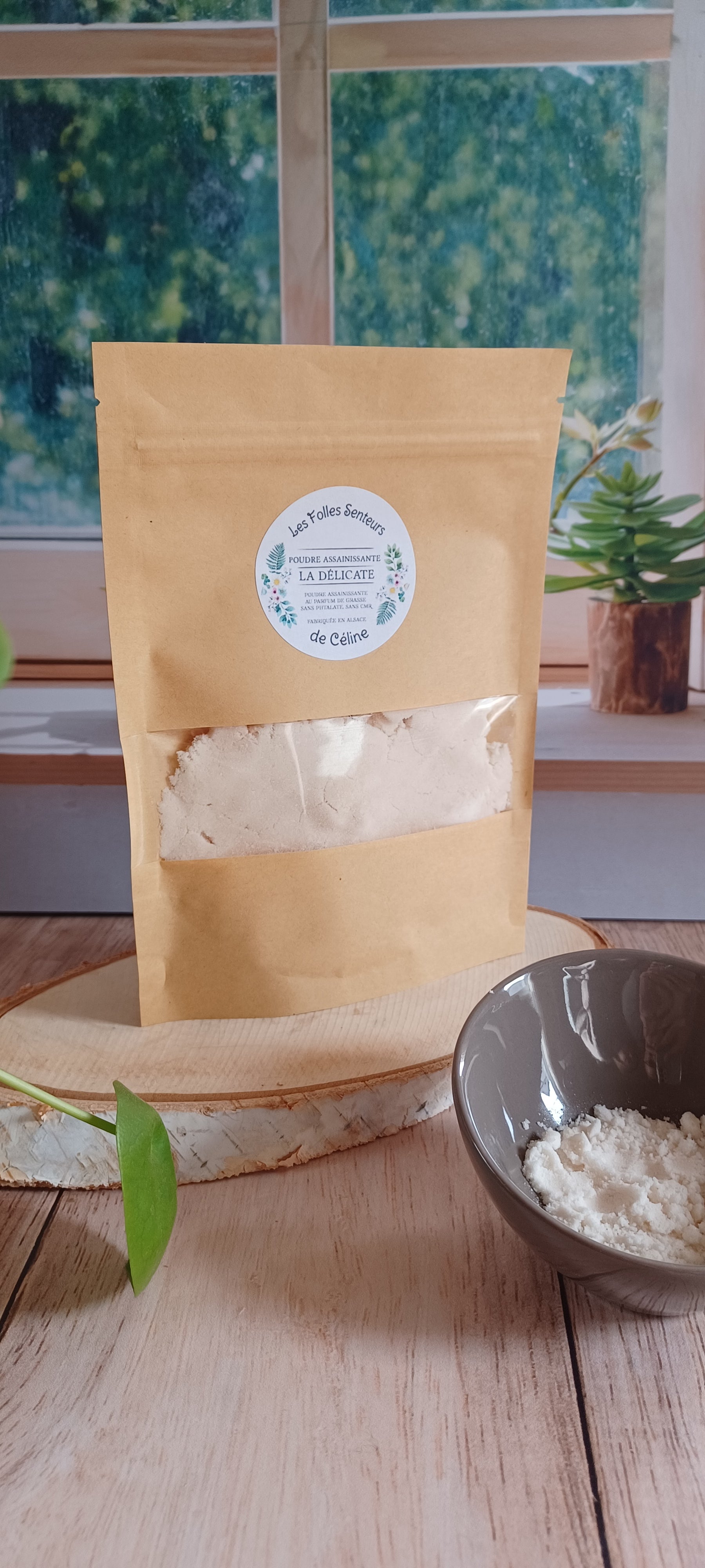 sachets de poudre assainissante parfum Cocooning en 100g