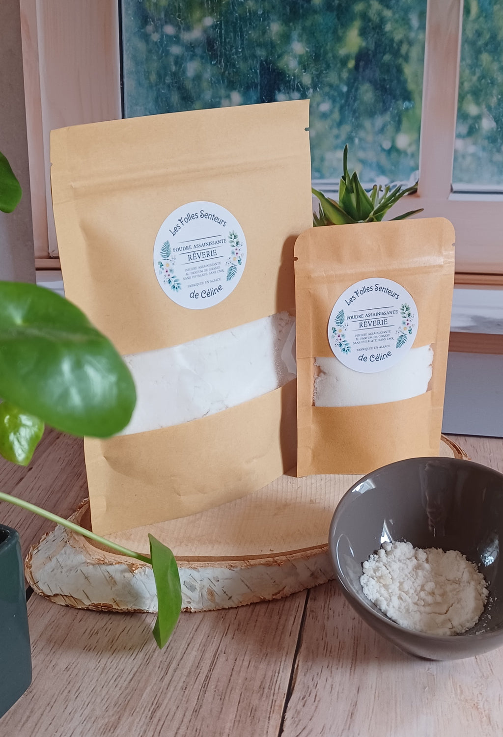 sachets de poudre assainissante parfum Rêverie en 50g et 100g