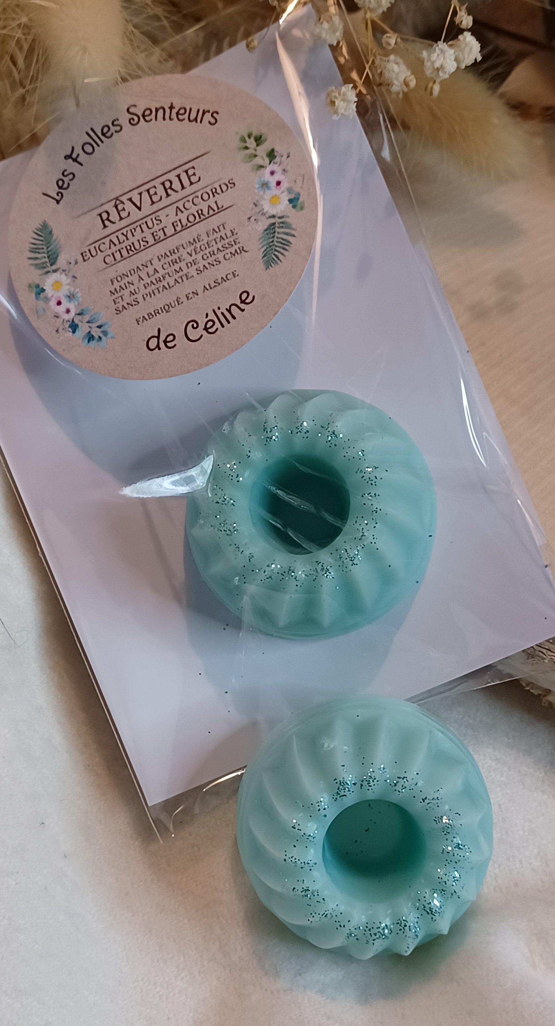 Fondant kougelhof à base de cire de coco, parfum Rêverie à l'eucalyptus et aux notes citronnées