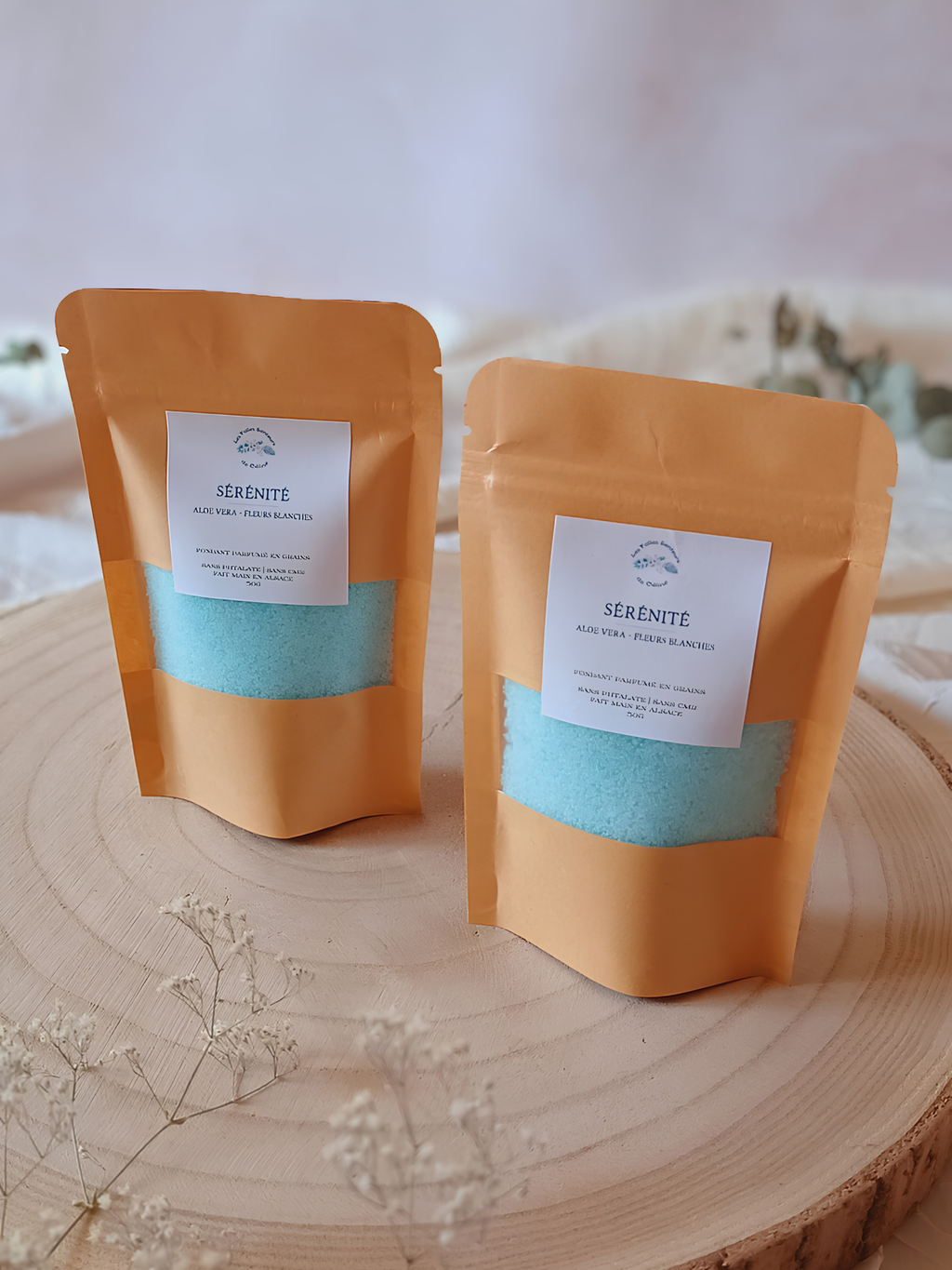Fondants en grains à la cire de soja et aux notes d'aloé vera et de fleurs blanches
